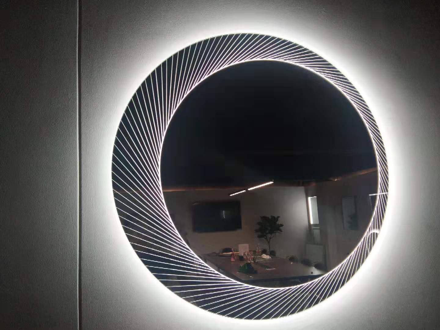 framed daily led mirror with led